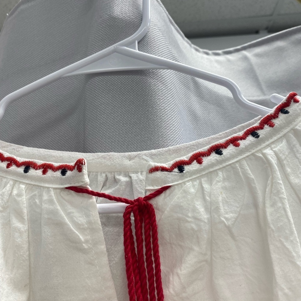 Embroidered White and Red Women's Top - Picture 4 of 5